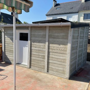 Abri de jardin en béton aspect bois 1 pente
